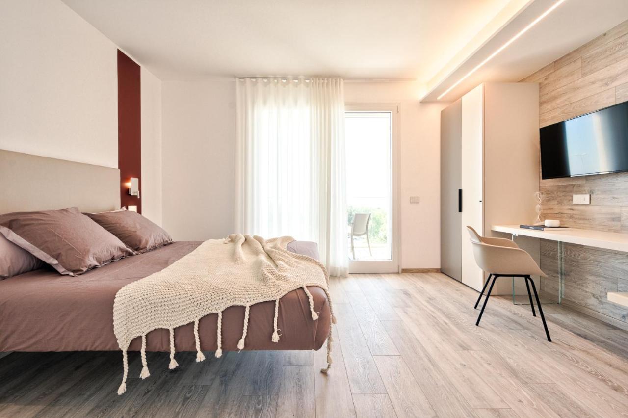 Albamarina Aparthotel