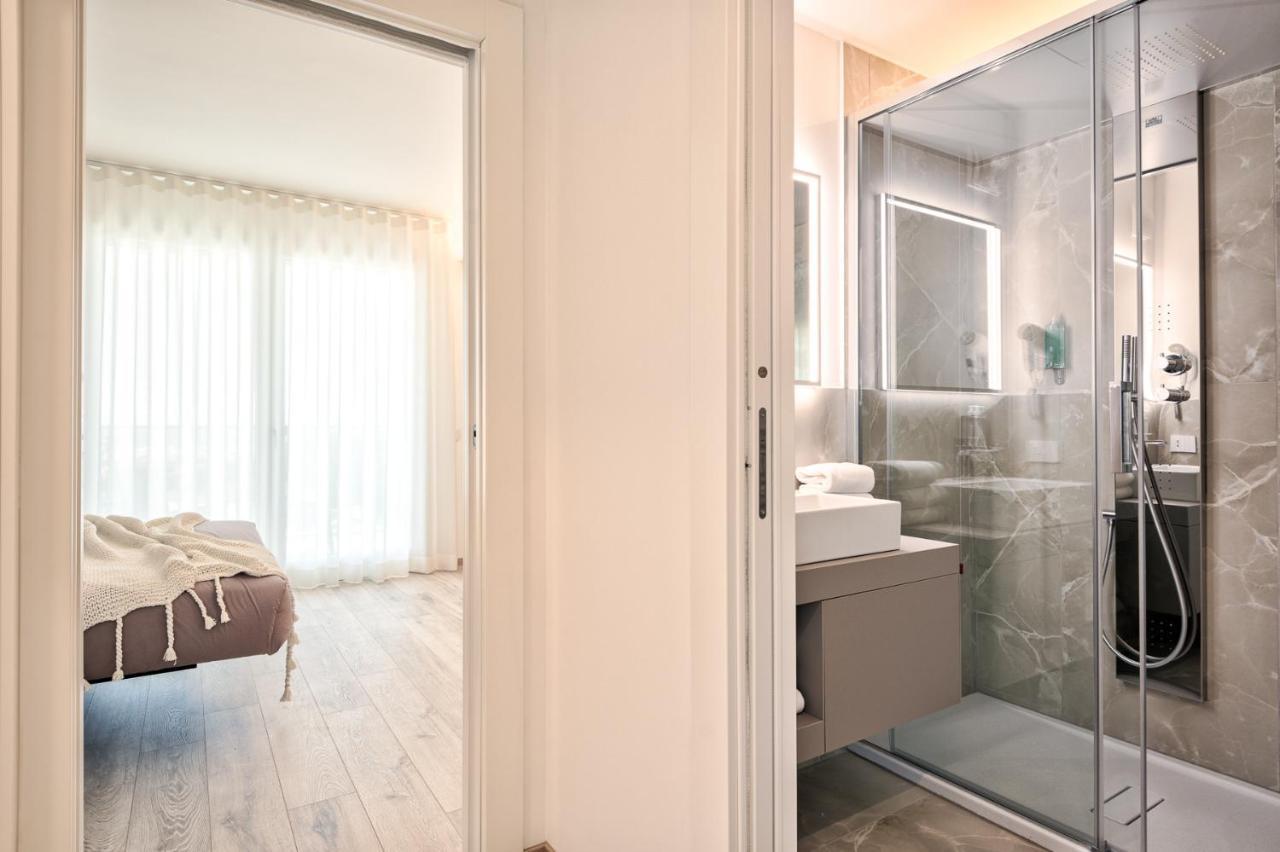 Albamarina Aparthotel